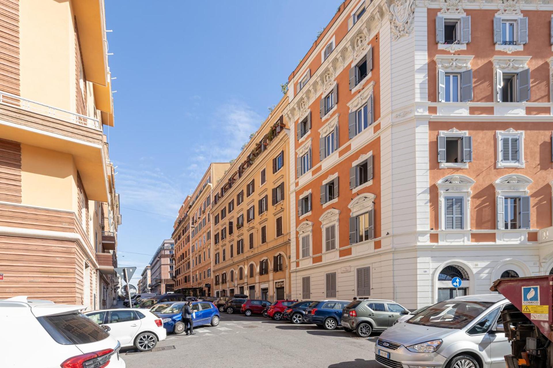Charme E Stile A Via Foscolo Apartment Rom